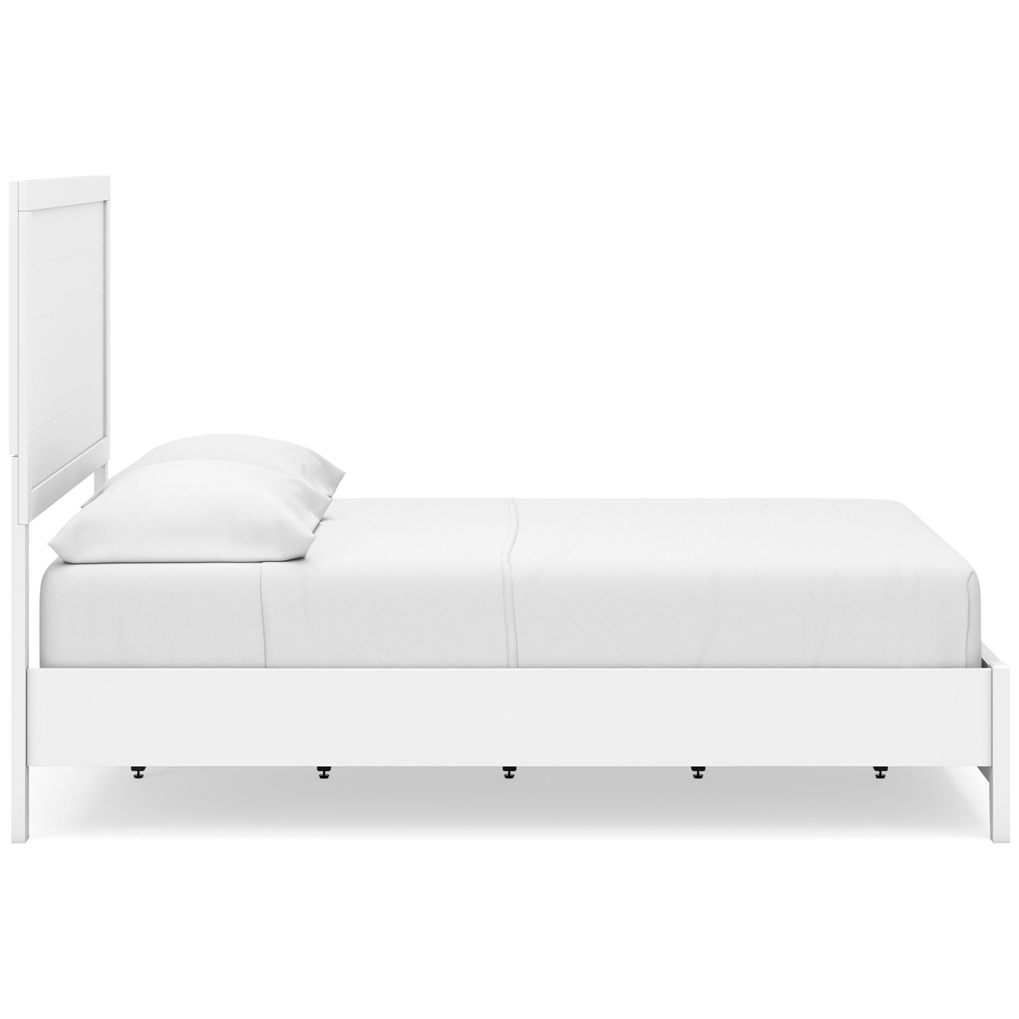 Binterglen Full Panel Bed with Mirrored Dresser