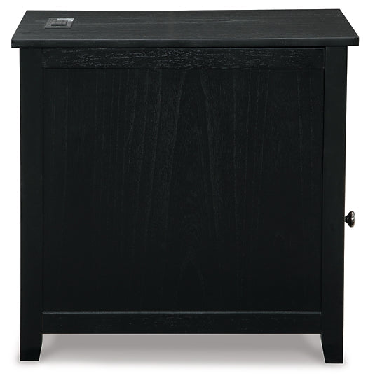 Treytown Chairside End Table - Black