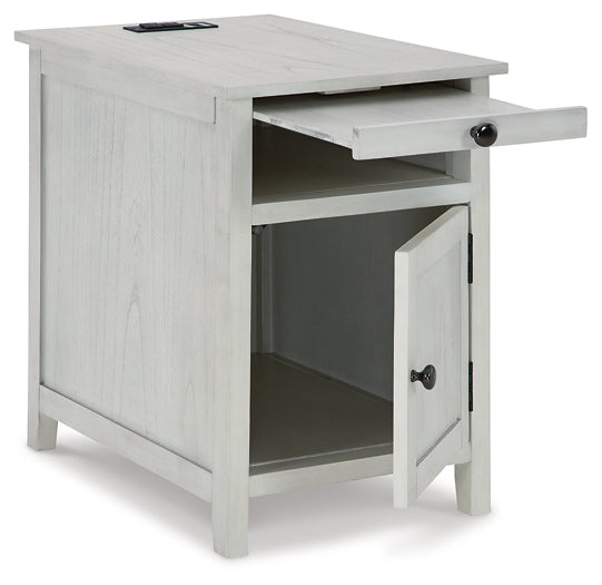 Treytown Chairside End Table - Antique White