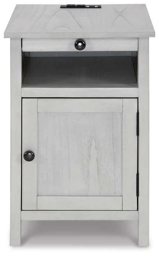 Treytown Chairside End Table - Antique White