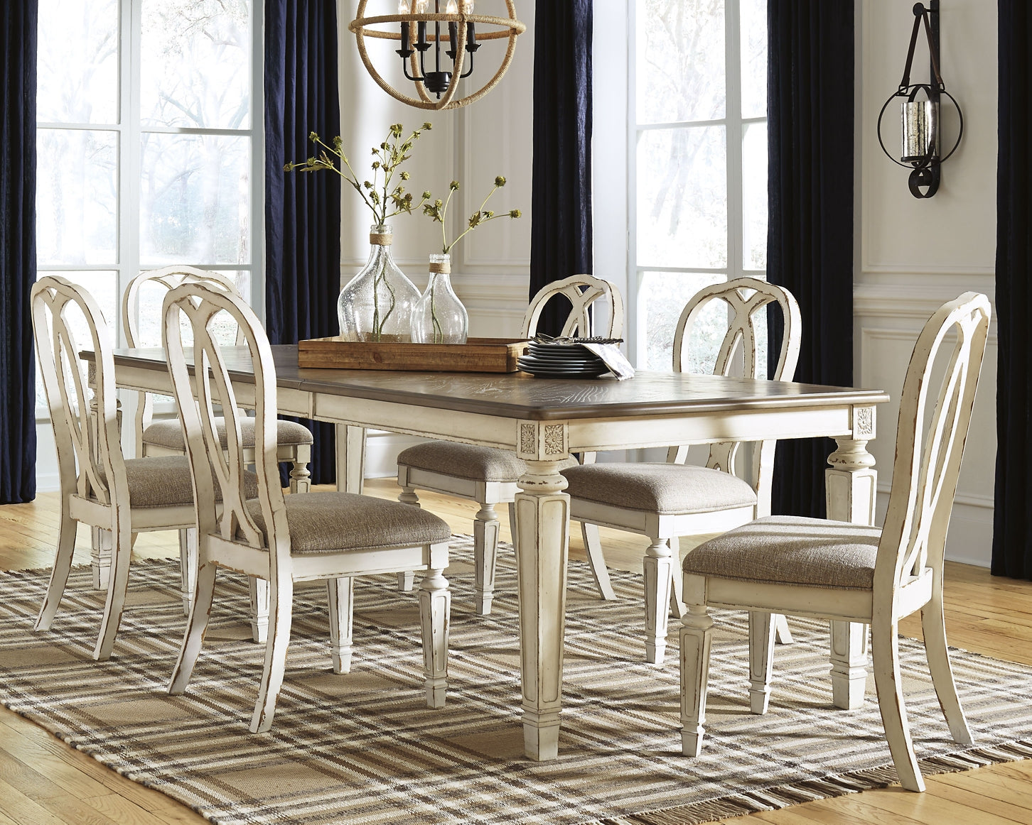 Realyn 7-Pc Dining Set