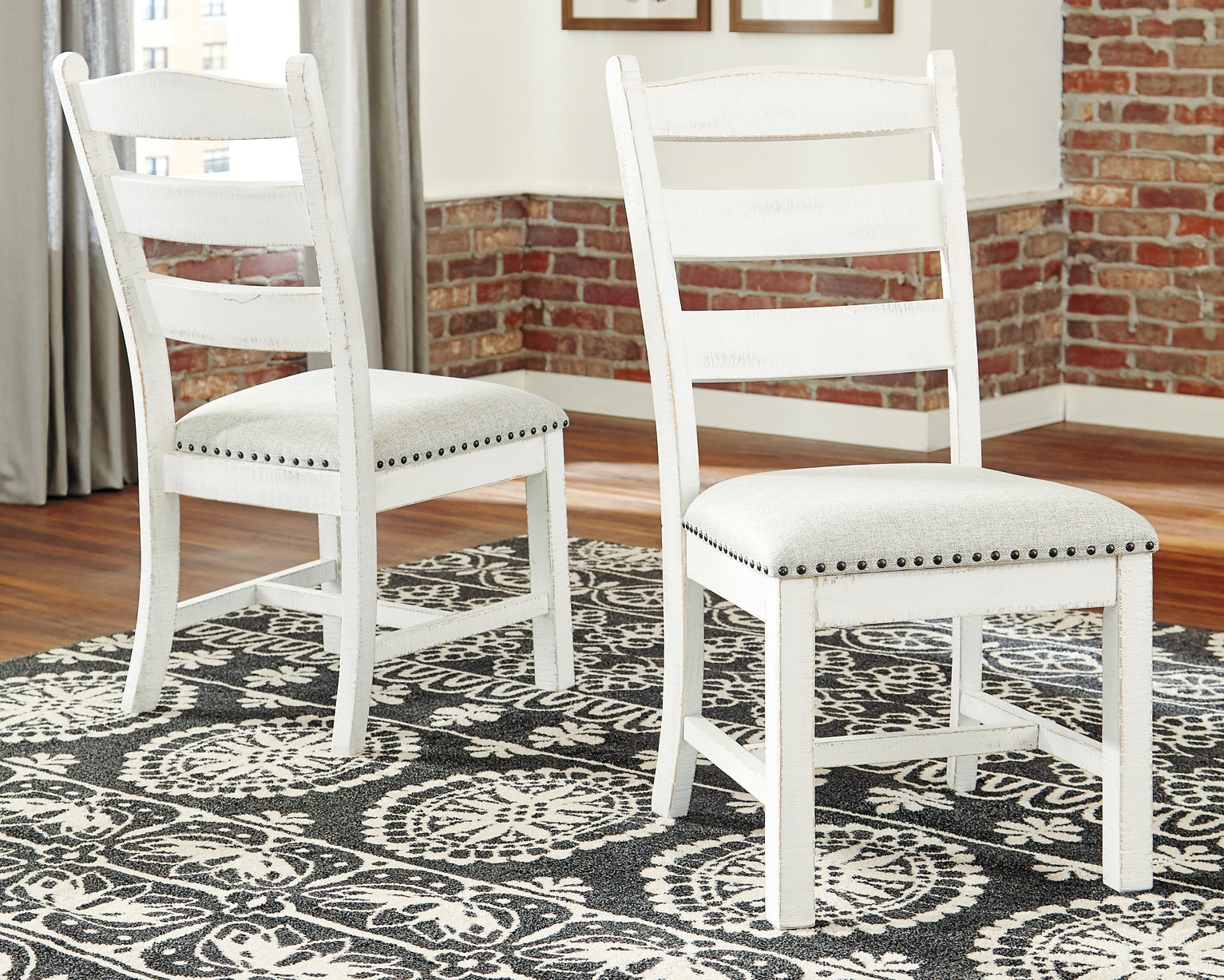 Valebeck 7-Pc Dining Set
