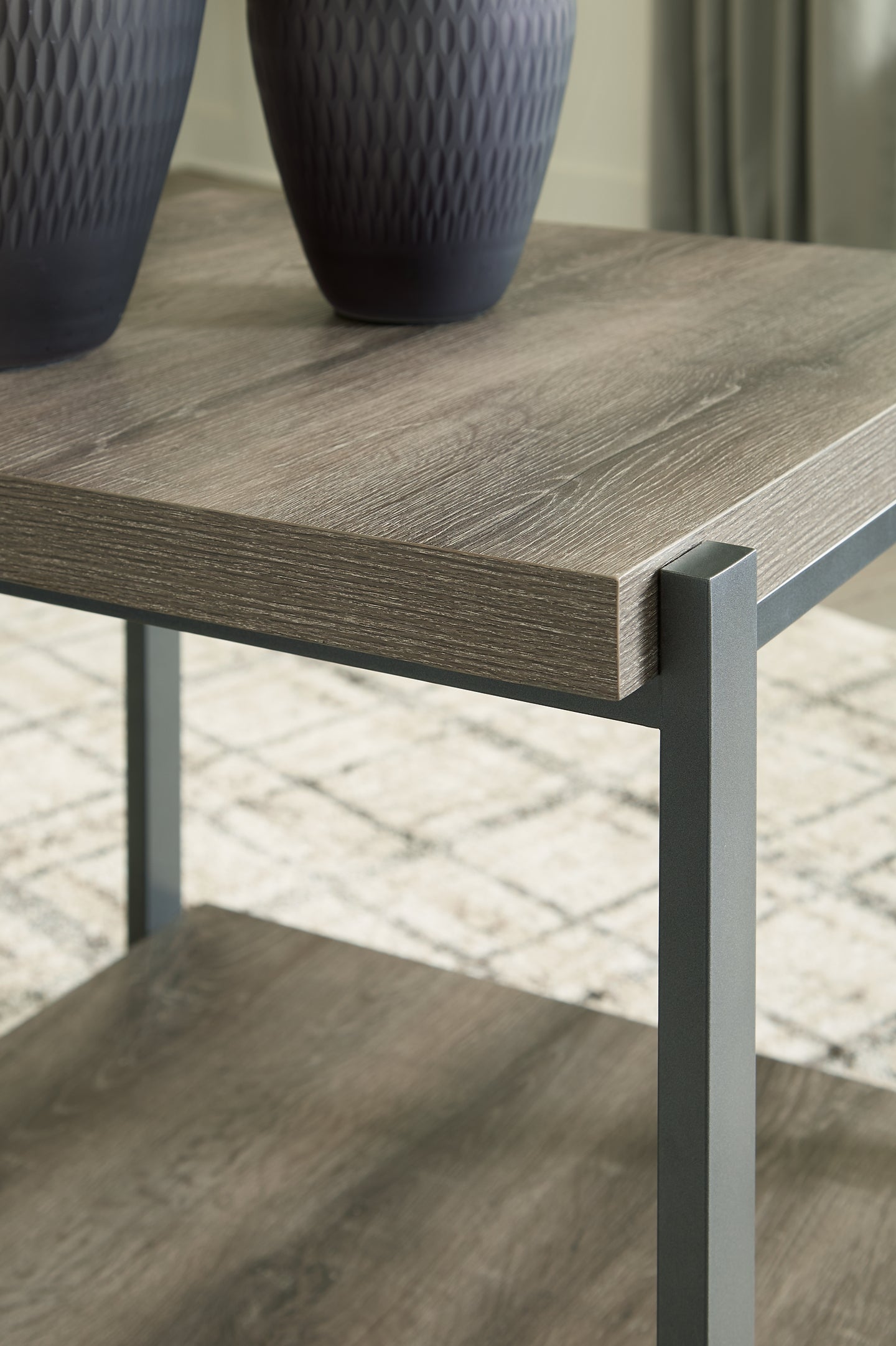 Wilmaden 3-Piece Table Set - Gray/Black
