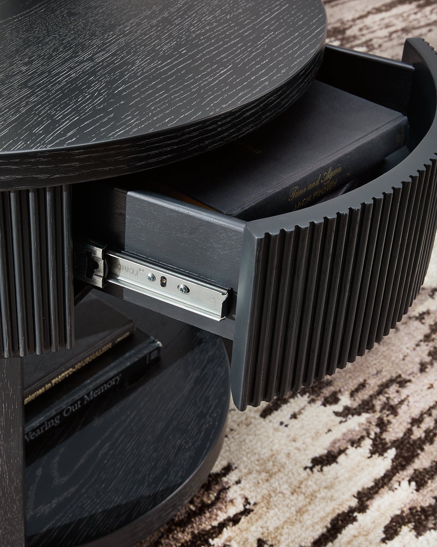 Marstream End Table - Black