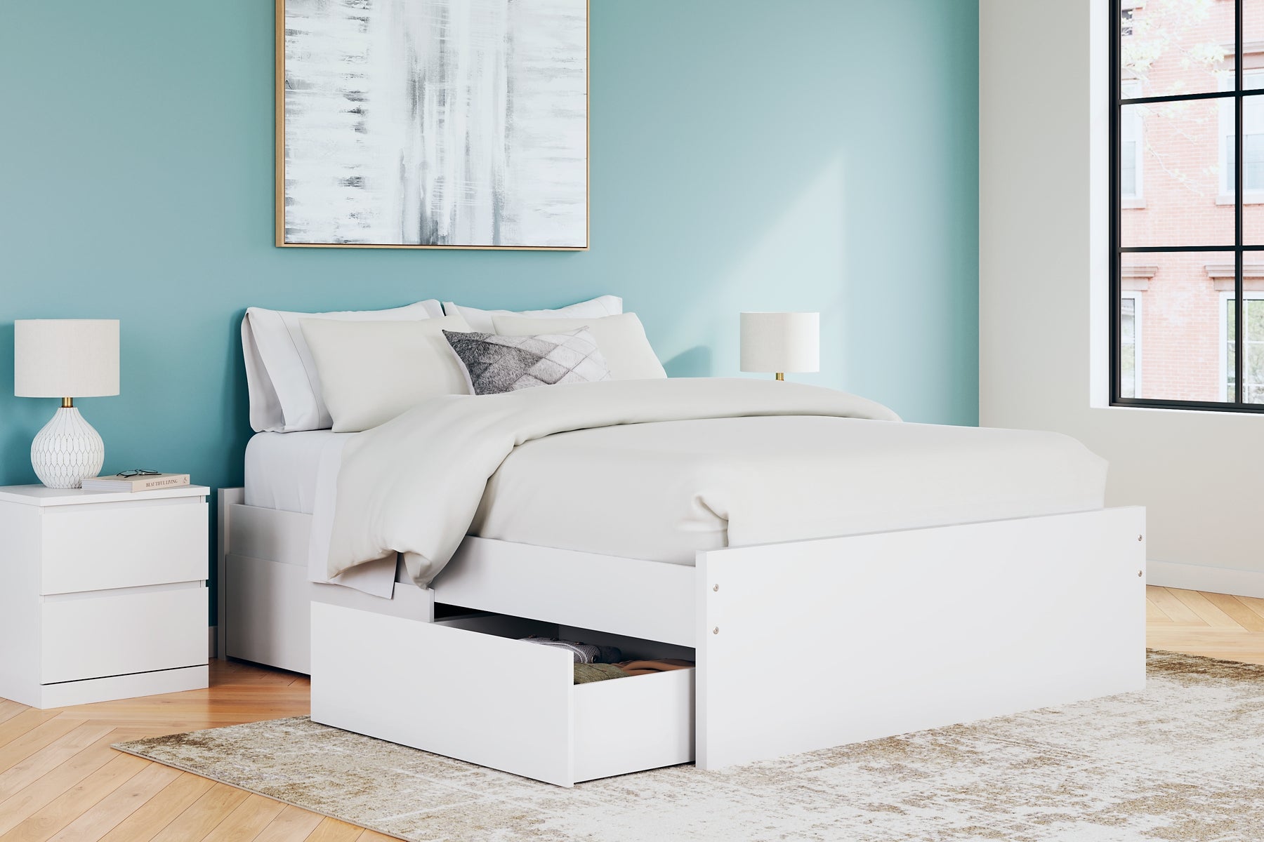 Onita Queen Platform Bed with 1 Side Storage