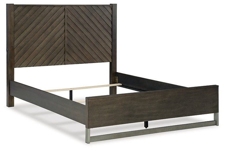 Arkenton Queen Panel Bed with Mirrored Dresser and Chest