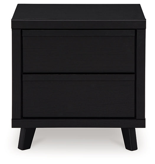 Danziar Queen Panel Headboard with Mirrored Dresser and Nightstand