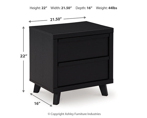 Danziar Queen Panel Headboard with Mirrored Dresser, Chest and Nightstand