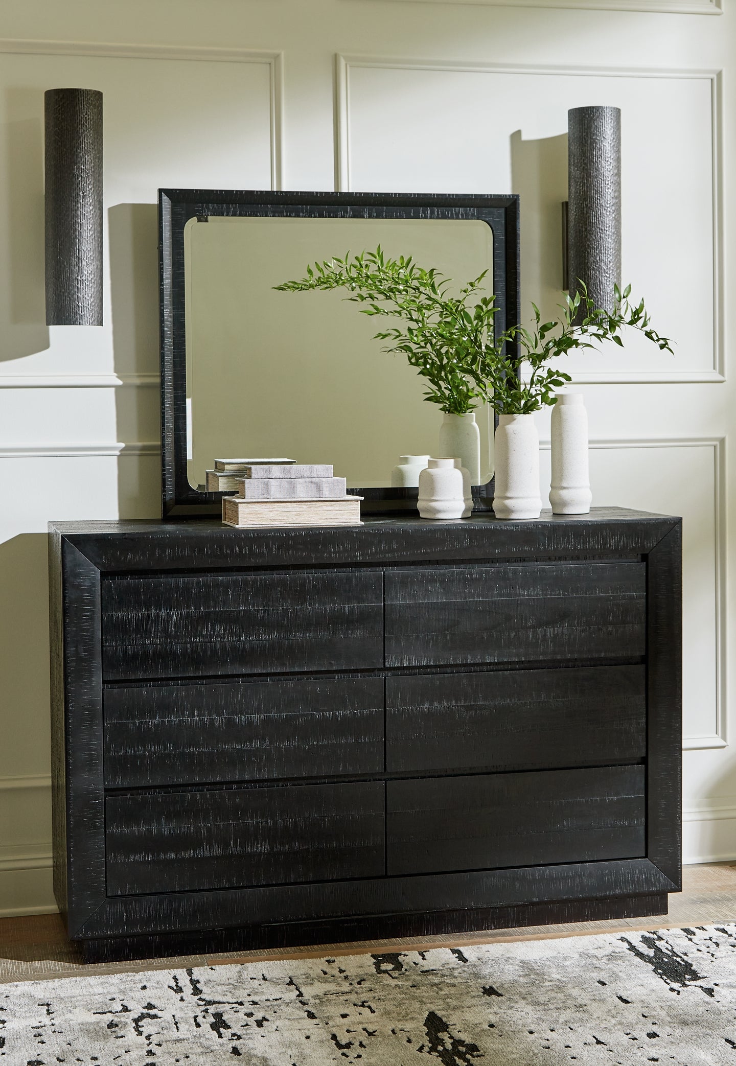 Londer California King Panel Bed with Mirrored Dresser and Chest