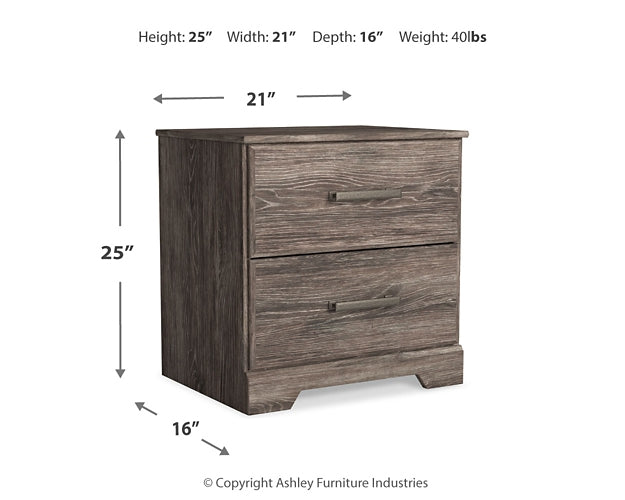 Ralinksi Queen Panel Bed with Mirrored Dresser, Chest and Nightstand
