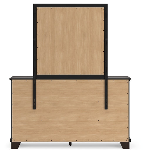 Covetown Queen Panel Bed with Mirrored Dresser and Chest