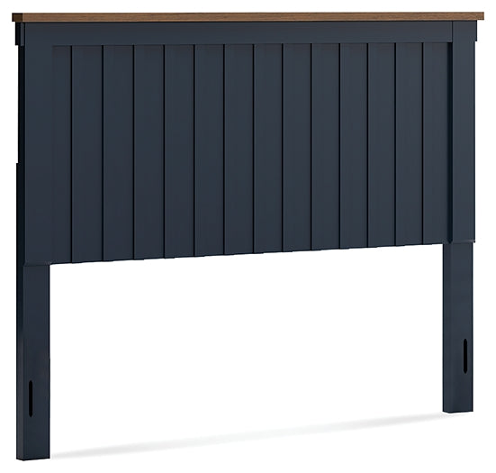 Landocken Queen Panel Headboard with Mirrored Dresser