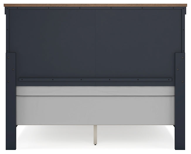 Landocken Queen Panel Headboard with Mirrored Dresser, Chest and Nightstand