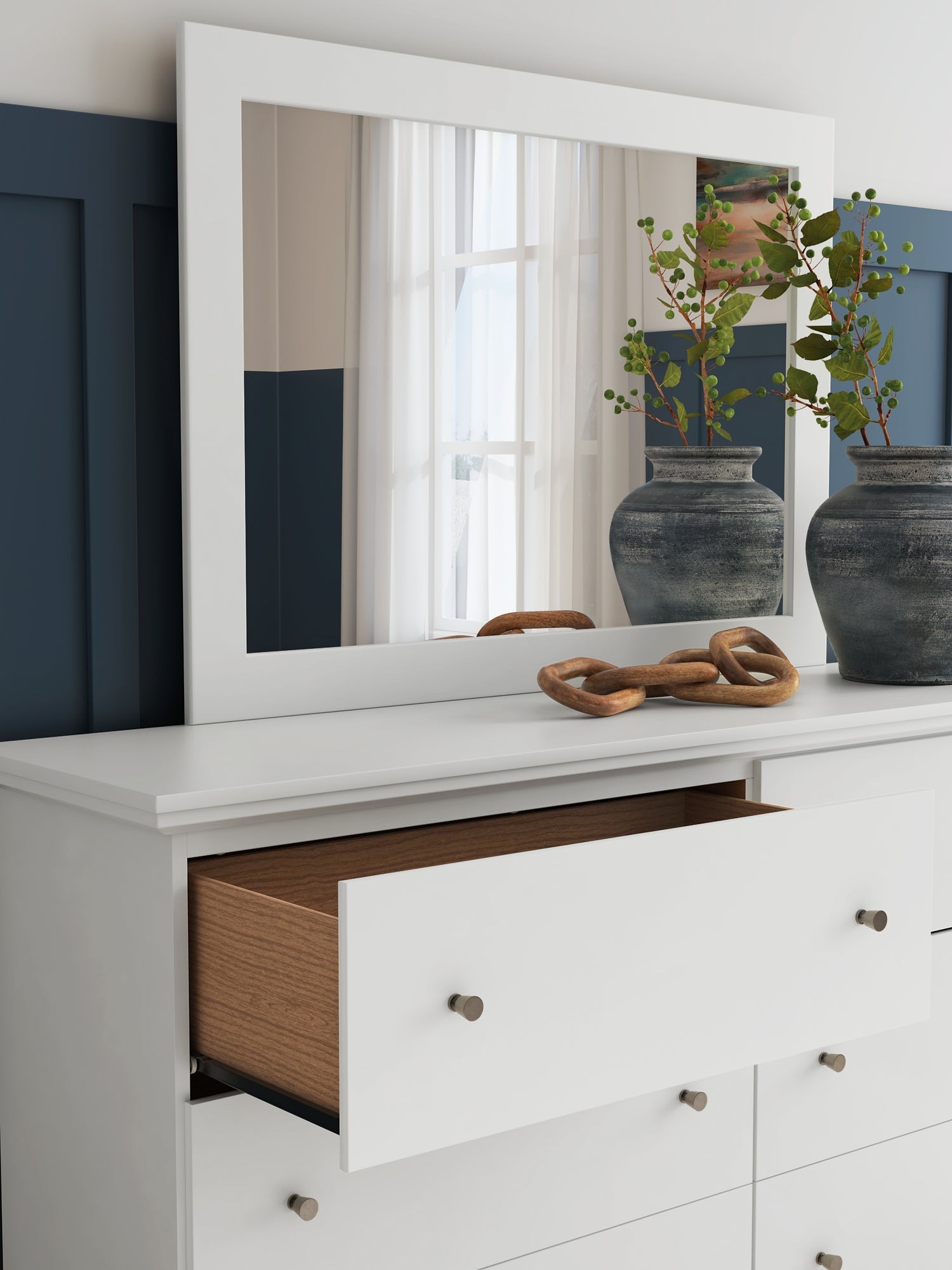 Bostwick Shoals King Panel Bed with Mirrored Dresser and Chest