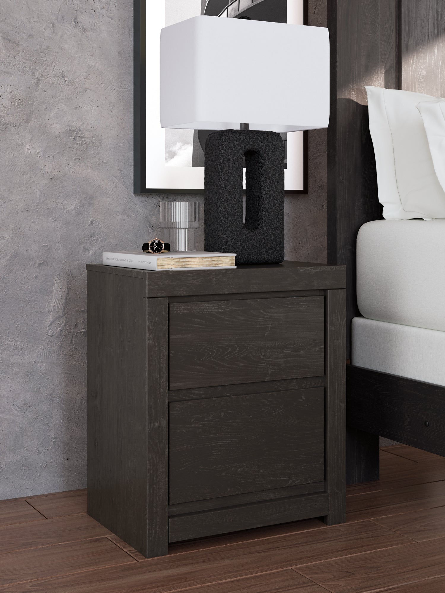 Fraluna Queen Panel Bed with Mirrored Dresser and Nightstand