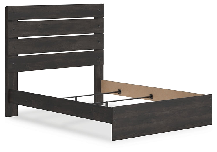 Hollivern Queen Panel Bed with Mirrored Dresser and Chest