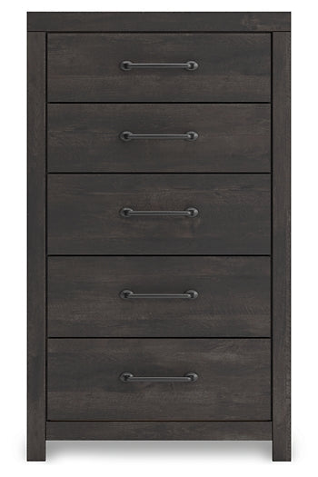 Hollivern King Panel Bed with Mirrored Dresser and Chest