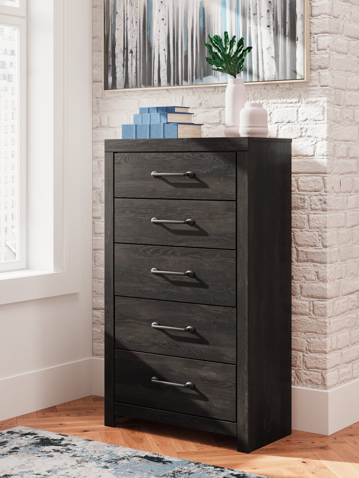 Hollivern King Panel Bed with Mirrored Dresser, Chest and Nightstand