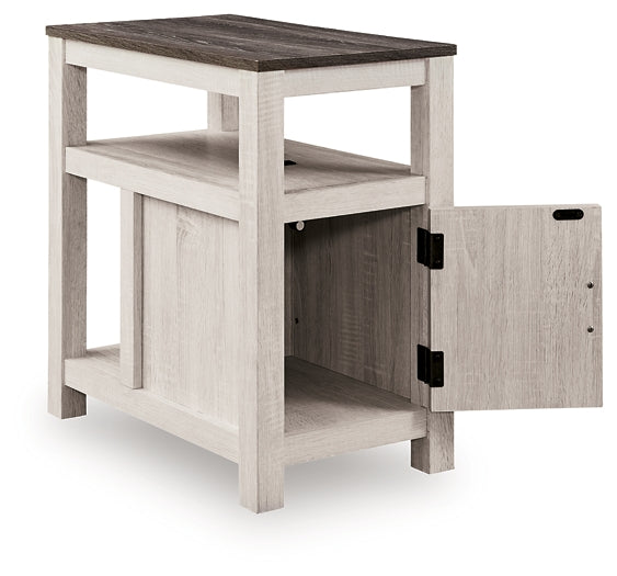 Fendenmore Chairside End Table - Brown Gray/Antique White