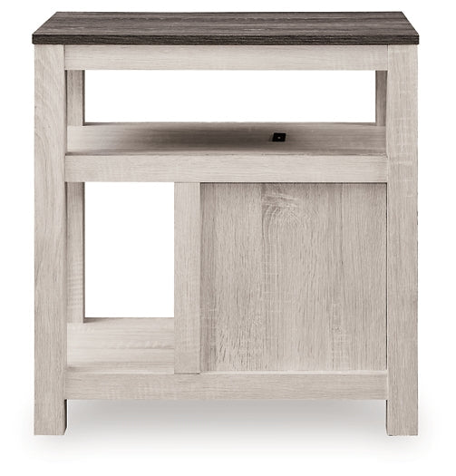 Fendenmore Chairside End Table - Brown Gray/Antique White