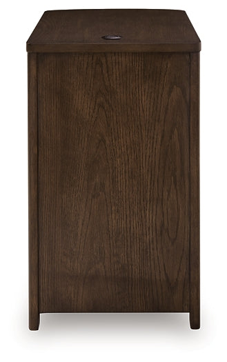 Camdill Chairside End Table - Dark Brown