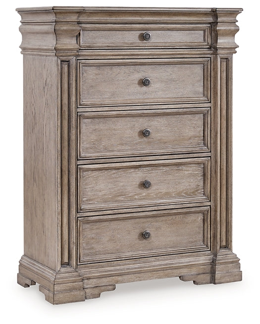 Blairhurst California King Panel Bed with Mirrored Dresser and Chest