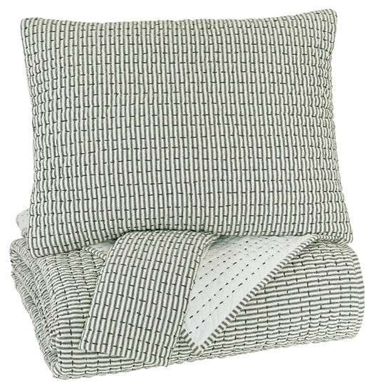 Doralia King Coverlet Set